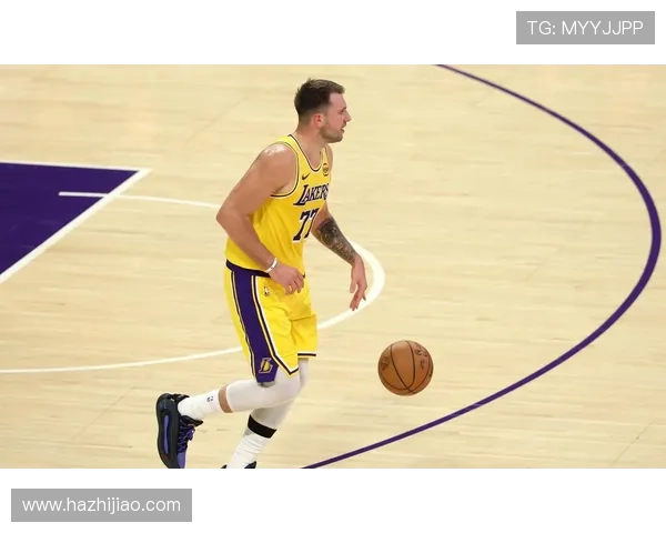 11月3日NBA最佳球员评选结果揭晓球迷热议明星表现与精彩瞬间